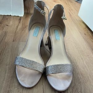 Betsy Johnson Champagne Gold Sandals